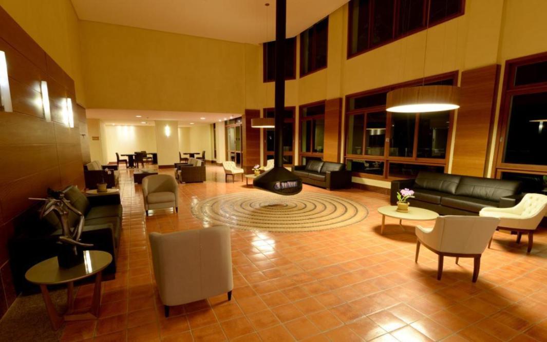 דומינגוס מרטינס Quarto Inteiro, Condominio Vista Azul, Pedra Azul מראה חיצוני תמונה